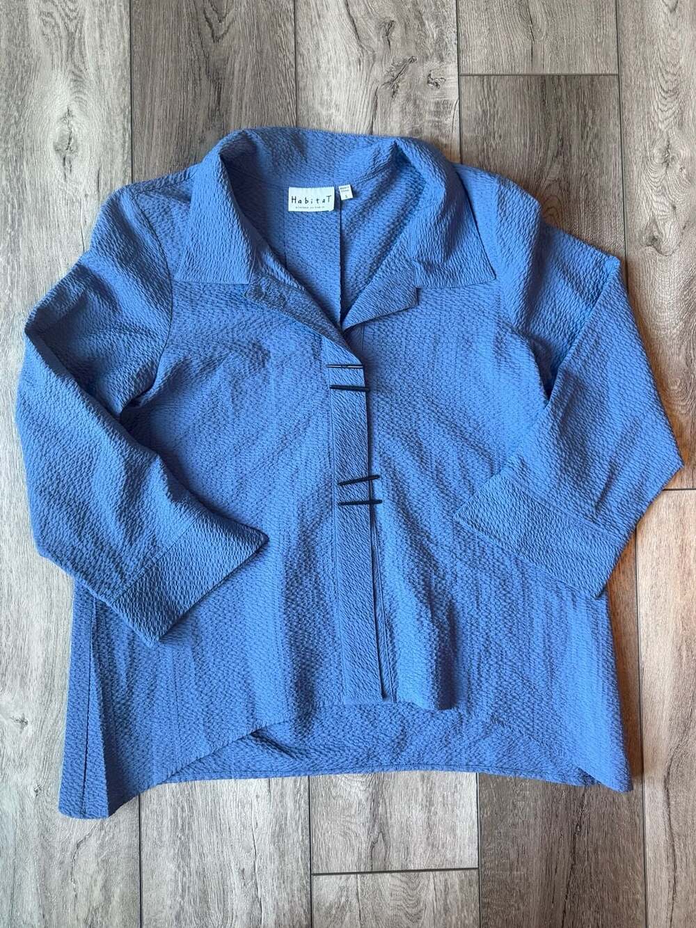 Habitat Textured Tunic Blouse Size S Blue Rayon Chopstick Buttons